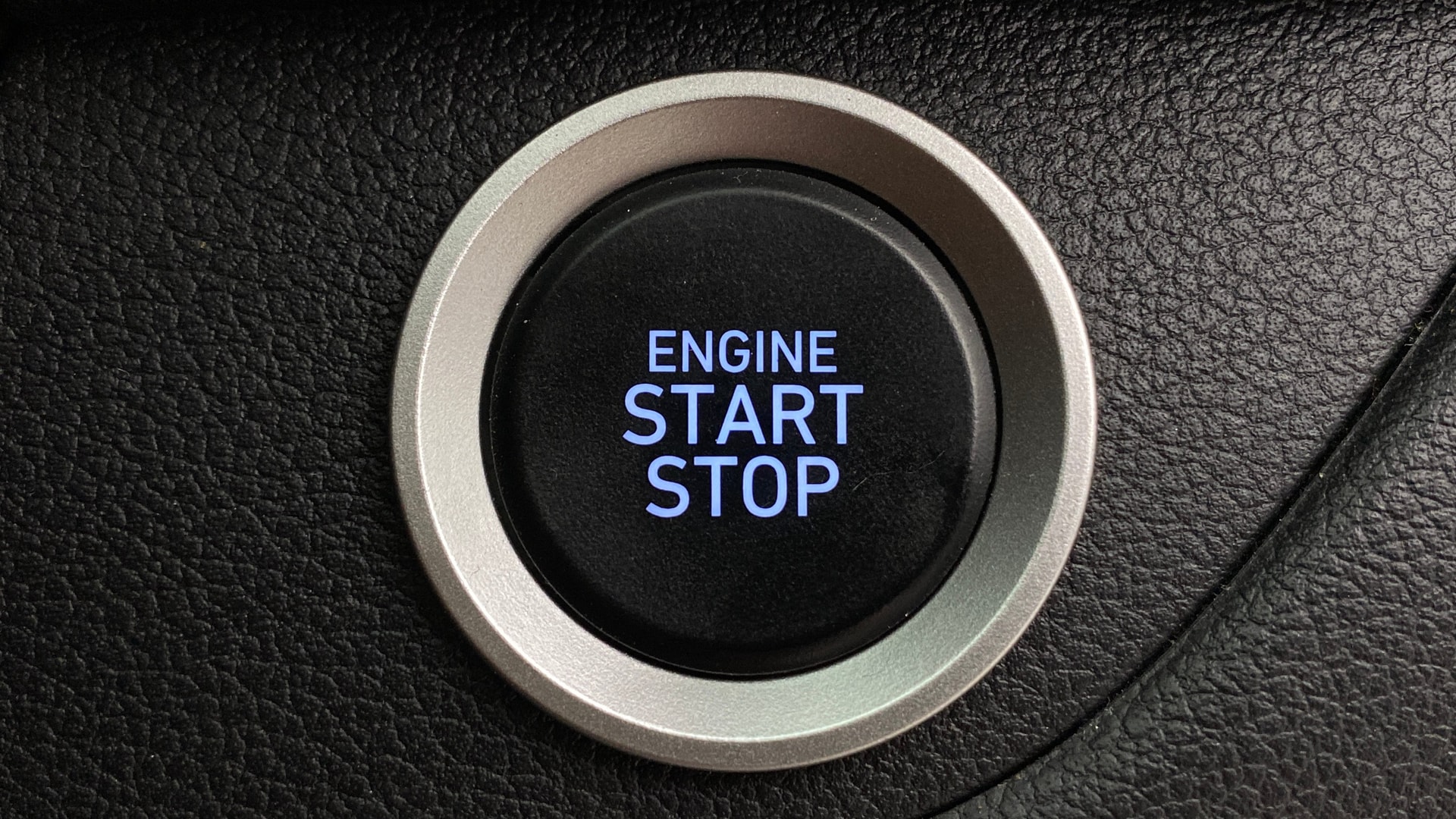 View 2024 Hyundai Exter 1.2 AMT Kappa SX Option Connect Dual Tone Image 36 Used 2024 Hyundai Exter 1.2 AMT Kappa SX Option Connect Dual Tone Image 36