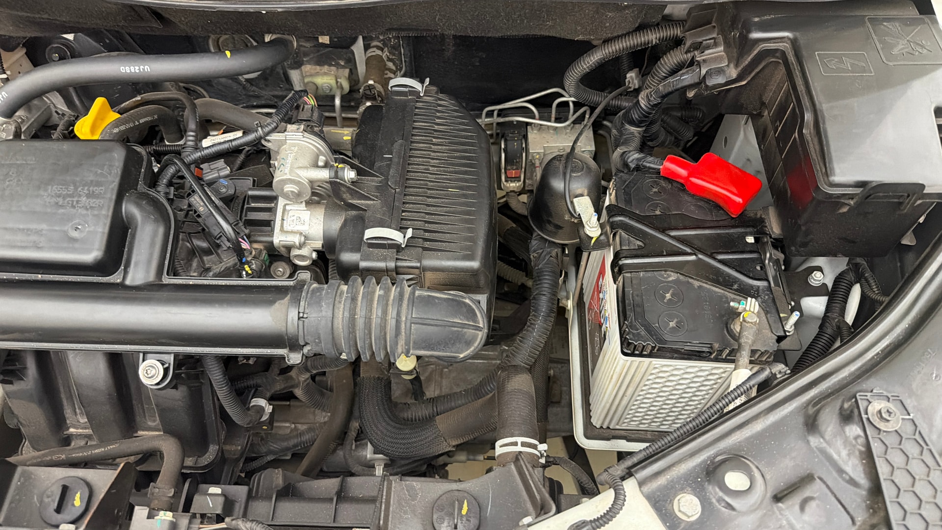 View 2025 Nissan Magnite Visia Plus B4D 1.0 Petrol MT Image 29 Used 2025 Nissan Magnite Visia Plus B4D 1.0 Petrol MT Image 29
