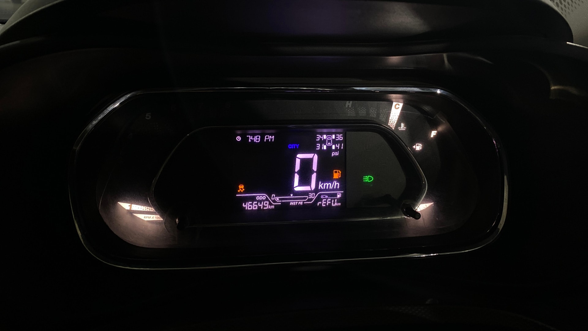 View 2022 Tata Nexon Revotorq XZ Plus (O) Image 36 Used 2022 Tata Nexon Revotorq XZ Plus (O) Image 36