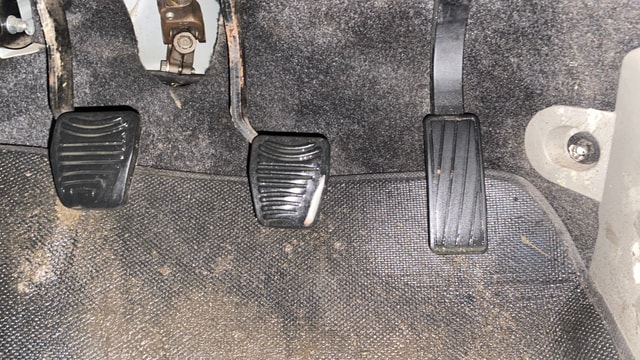 View Mahindra KUV100 Image 9 Used Mahindra KUV100 Image 9