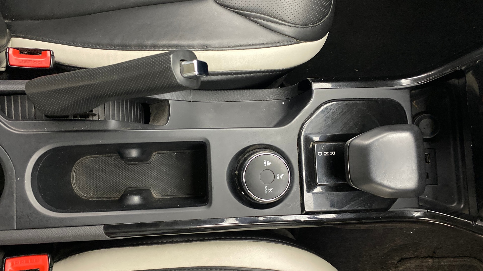 View 2024 Tata Nexon Revotron XE Image 41 Used 2024 Tata Nexon Revotron XE Image 41