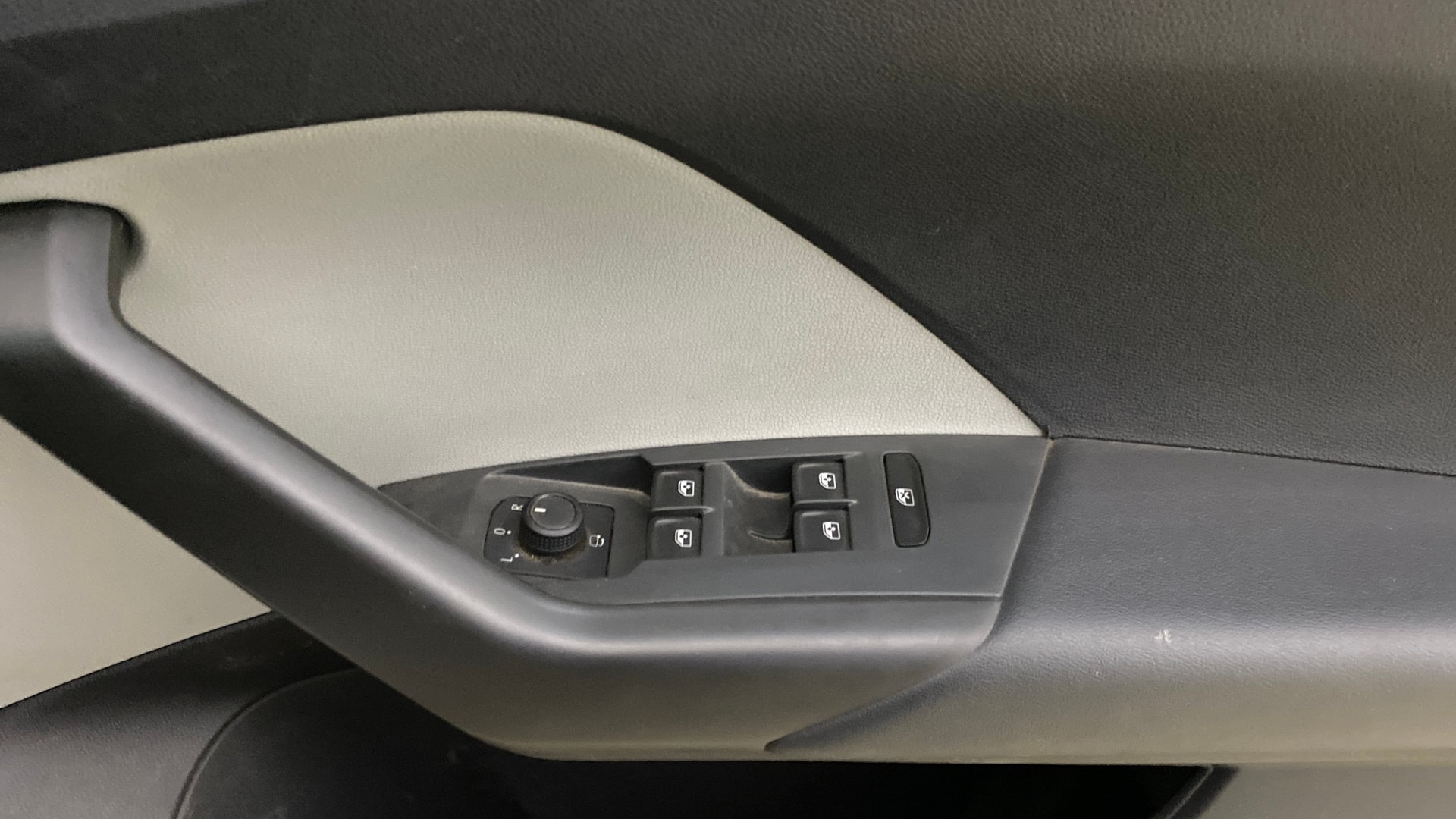 Used 2024 Skoda Kushaq Used 2024 Skoda Kushaq