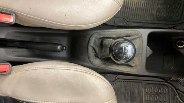 View Hyundai EON Image 38 Used Hyundai EON Image 38
