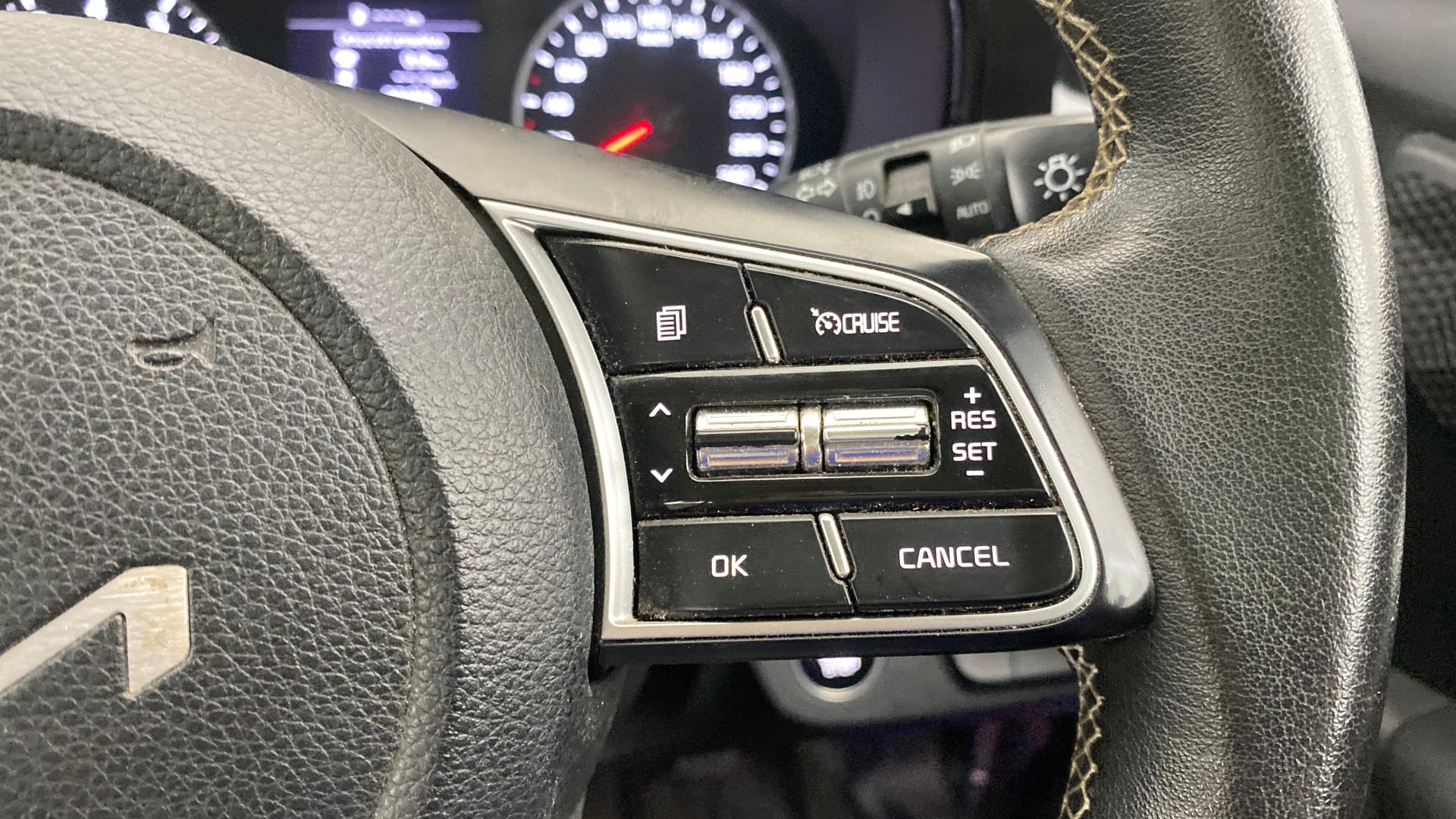 View 2021 Kia Seltos D1.5 CRDI VGT 6MT HTK Plus Image 3 Used 2021 Kia Seltos D1.5 CRDI VGT 6MT HTK Plus Image 3