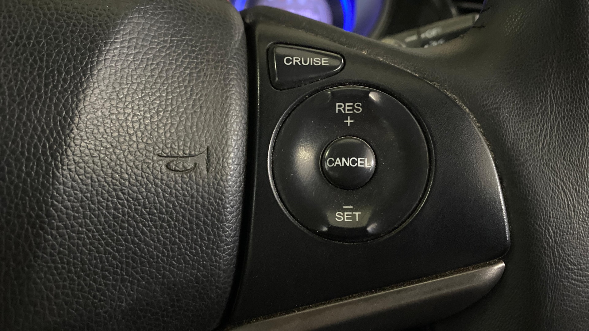 View 2015 Honda City ZX MT Diesel Anniversary Edition Image 3 Used 2015 Honda City ZX MT Diesel Anniversary Edition Image 3