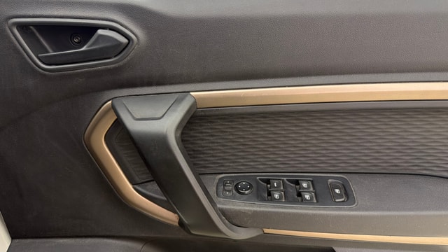 View Renault Kiger Image 33 Used Renault Kiger Image 33