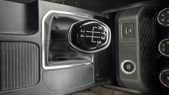 View Renault Kiger Image 39 Used Renault Kiger Image 39