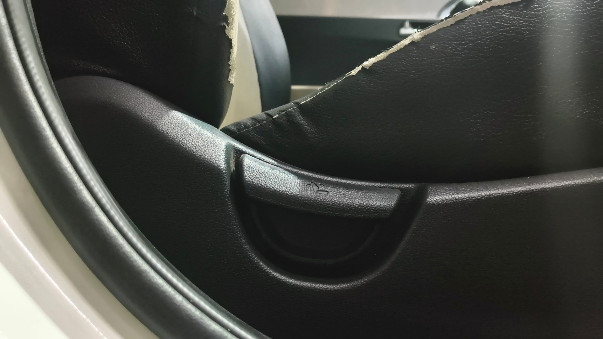 View 2015 Hyundai Grand i10 Sportz 1.2 Kappa Image 19 Used 2015 Hyundai Grand i10 Sportz 1.2 Kappa Image 19