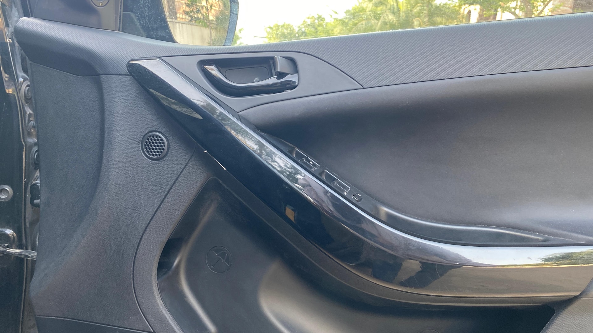 View 2024 Tata Nexon Revotron XE Image 35 Used 2024 Tata Nexon Revotron XE Image 35