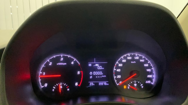 View Hyundai Verna Image 33 Used Hyundai Verna Image 33