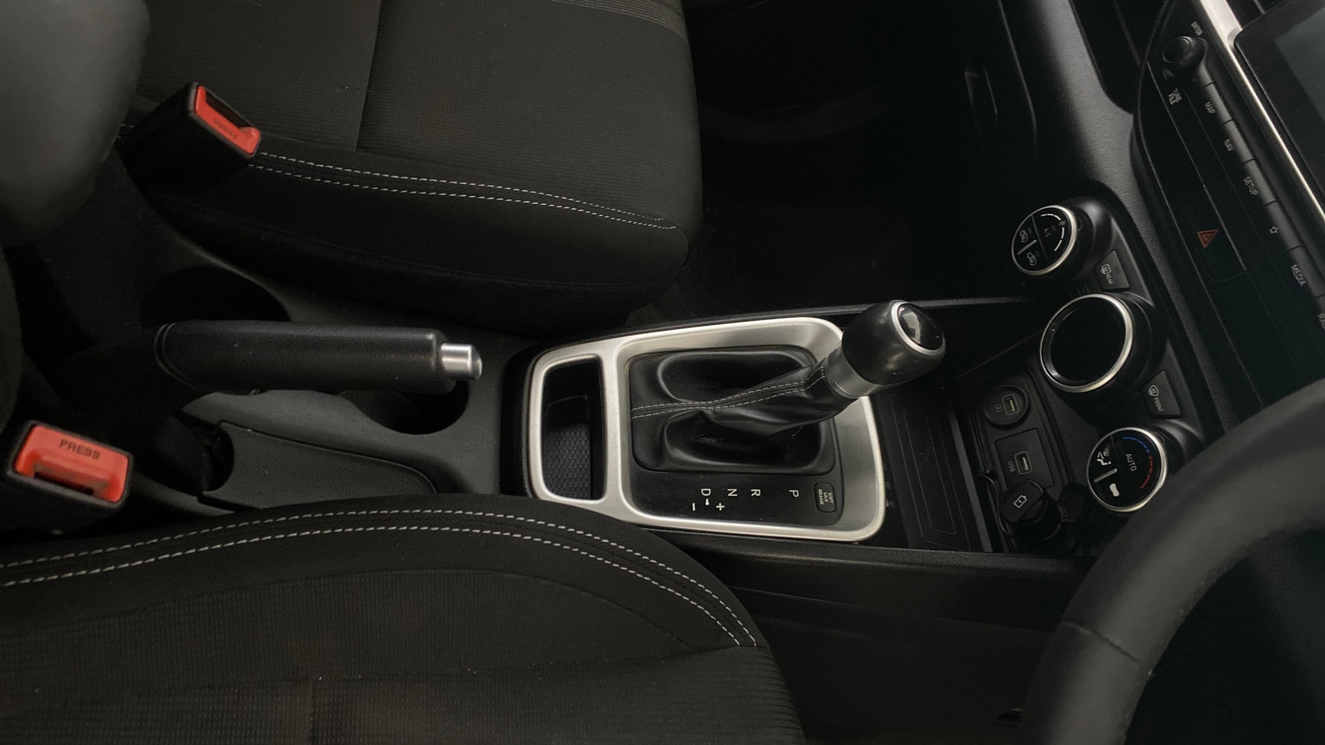 Used 2019 Hyundai Venue Used 2019 Hyundai Venue