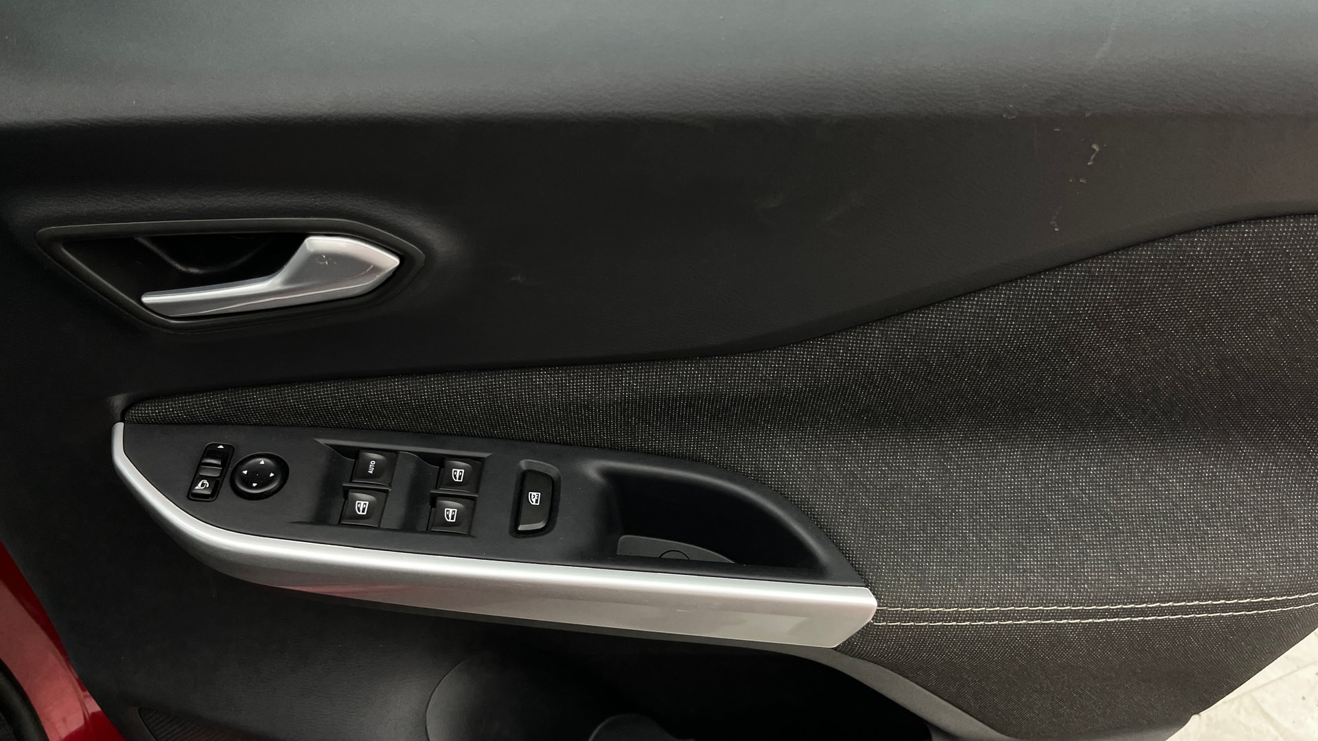 View 2023 Nissan Magnite Turbo XV Premium CVT Image 34 Used 2023 Nissan Magnite Turbo XV Premium CVT Image 34