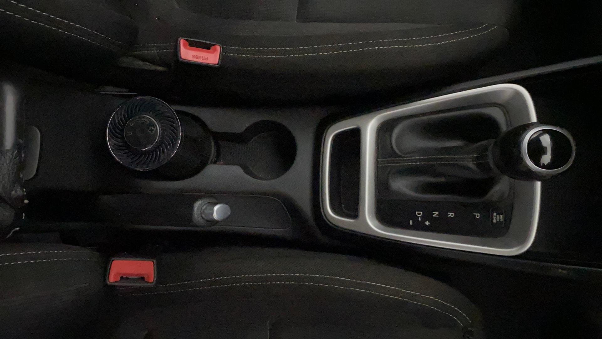 View 2019 Hyundai Venue SX Plus 1.0 Petrol AT Image 41 Used 2019 Hyundai Venue SX Plus 1.0 Petrol AT Image 41
