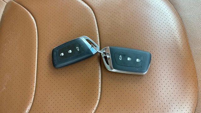 View MG Hector Plus Image 20 Used MG Hector Plus Image 20
