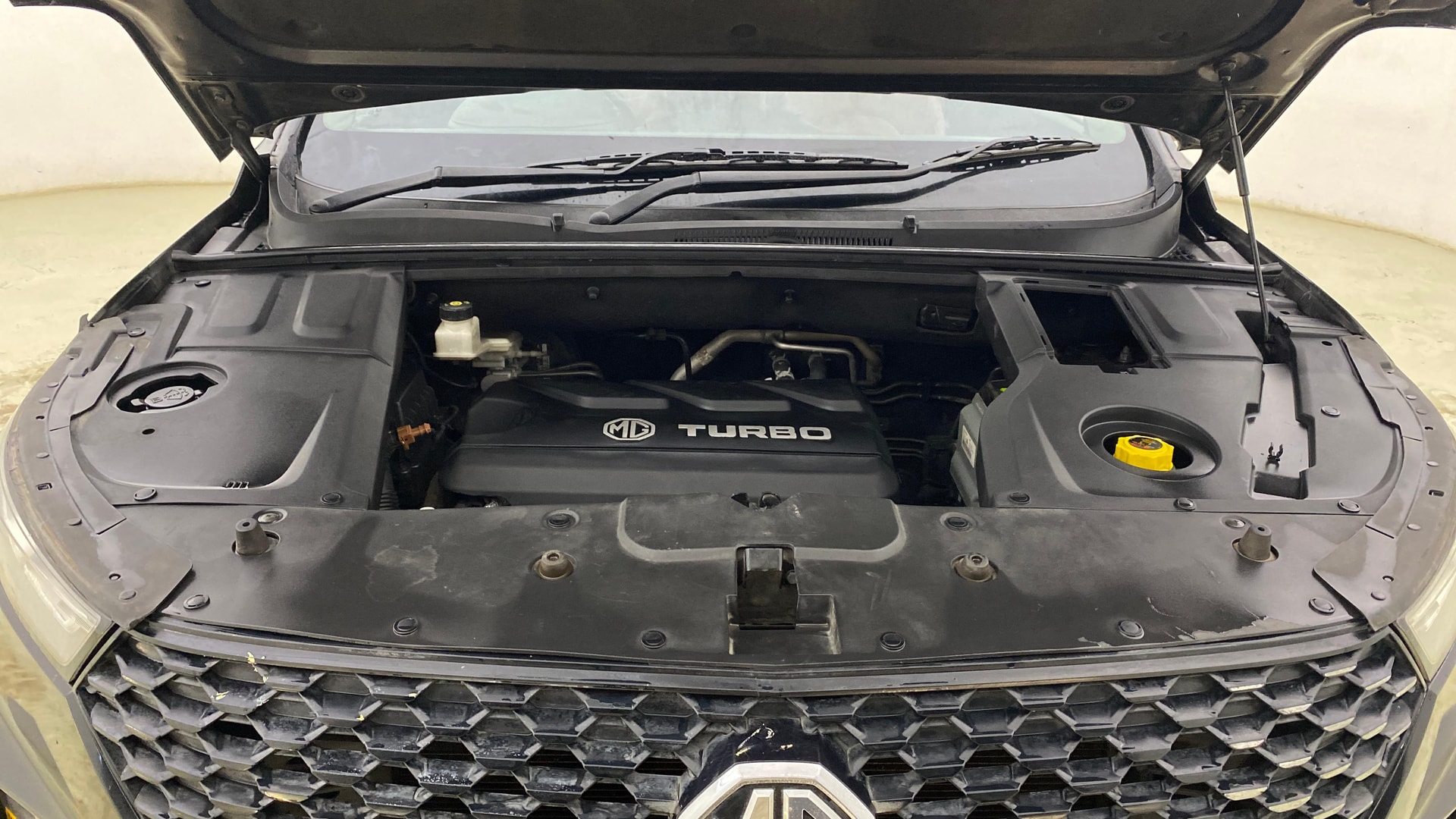 View 2021 MG Hector Plus Sharp CVT Petrol Image 47 Used 2021 MG Hector Plus Sharp CVT Petrol Image 47