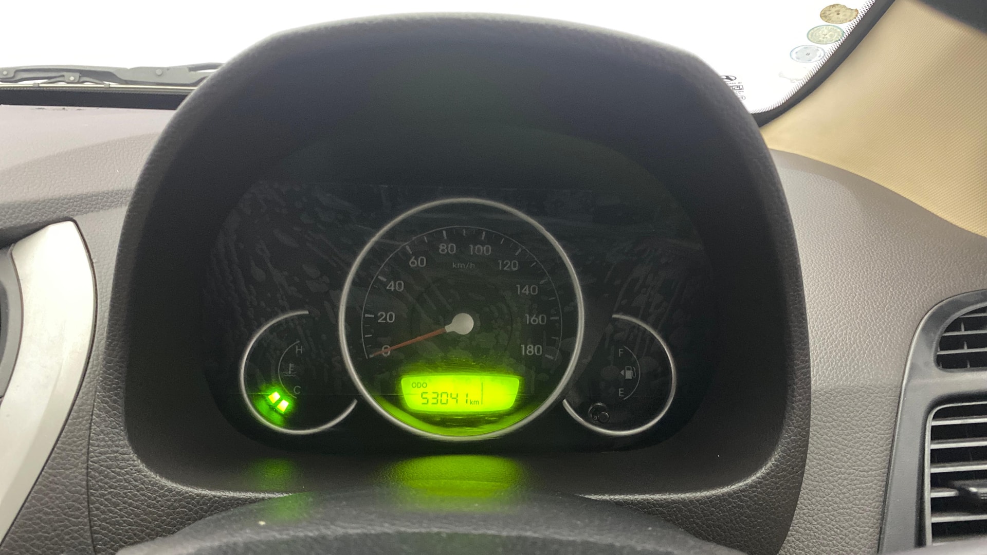 View 2019 Hyundai EON Magna Plus Image 19 Used 2019 Hyundai EON Magna Plus Image 19