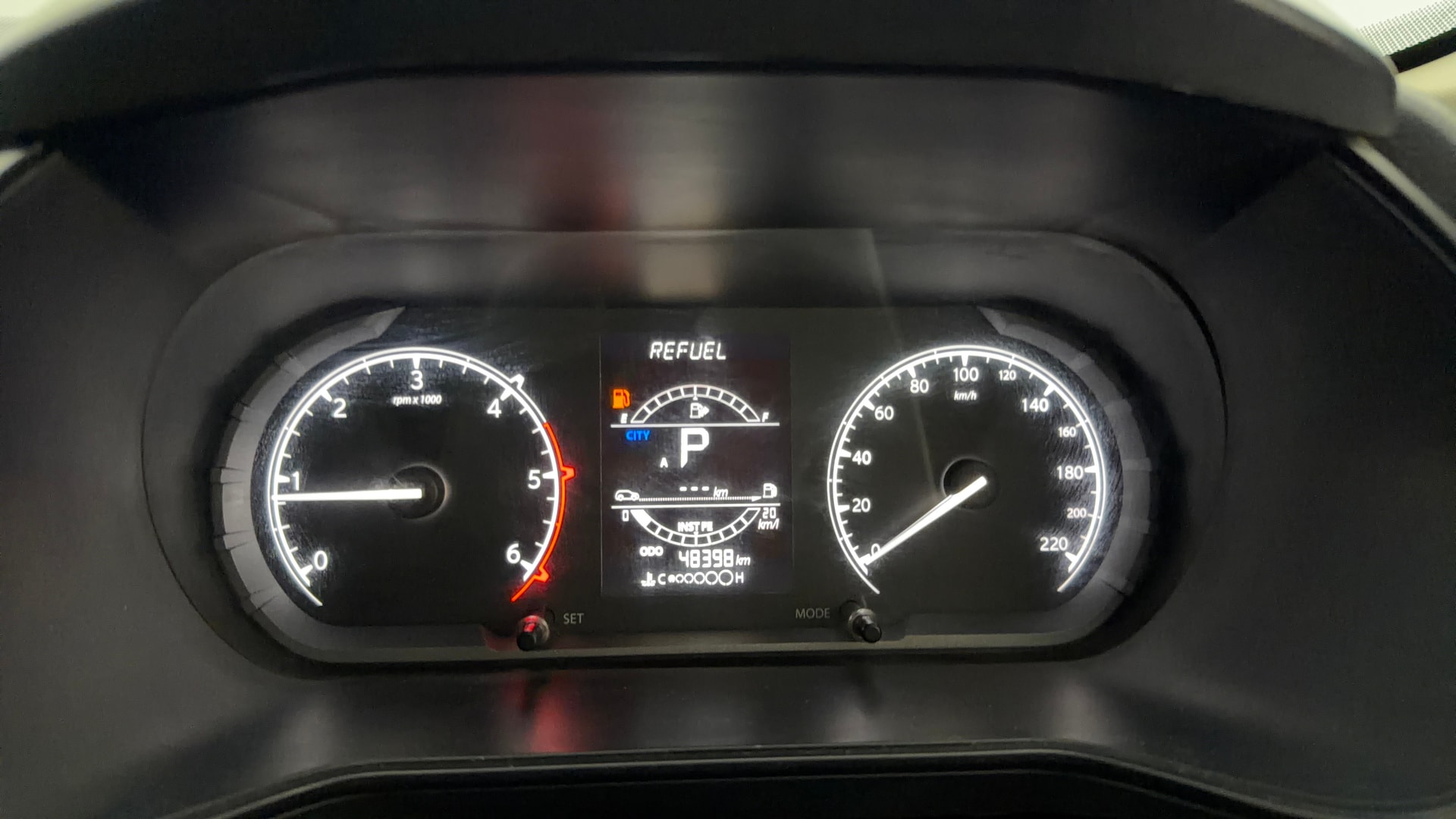 View 2022 Tata Safari XMA Image 33 Used 2022 Tata Safari XMA Image 33