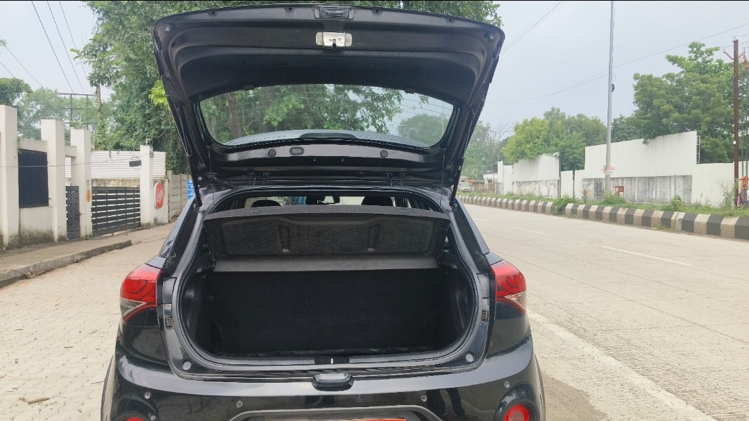 i20 Active image 10 i20 Active image 10