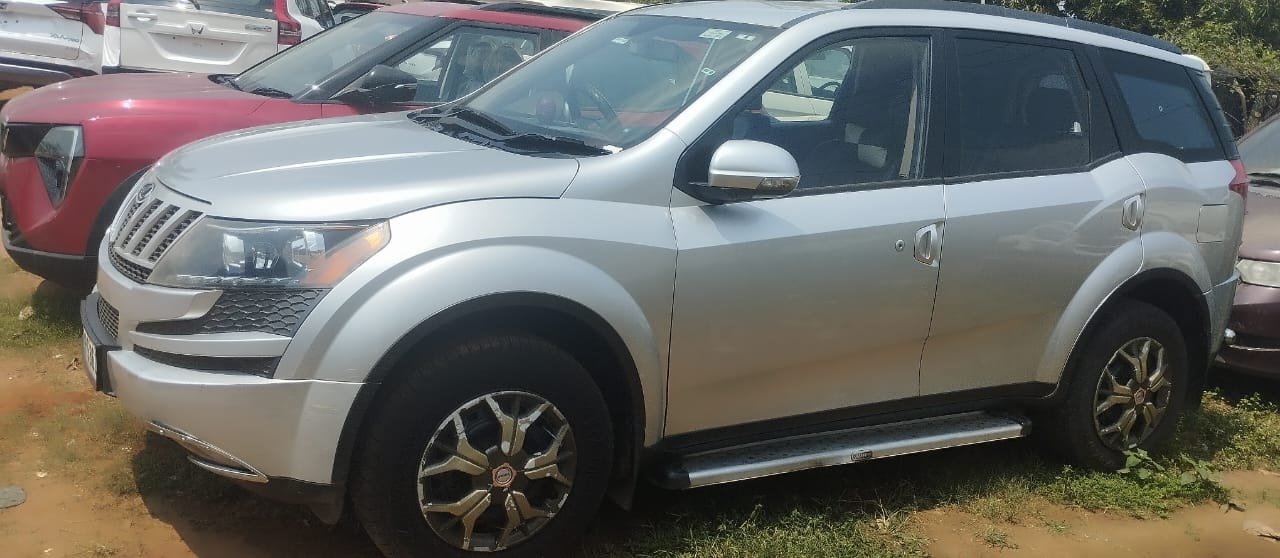 XUV500 image 2 XUV500 image 2