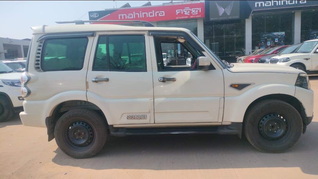 Scorpio image 5 Scorpio image 5