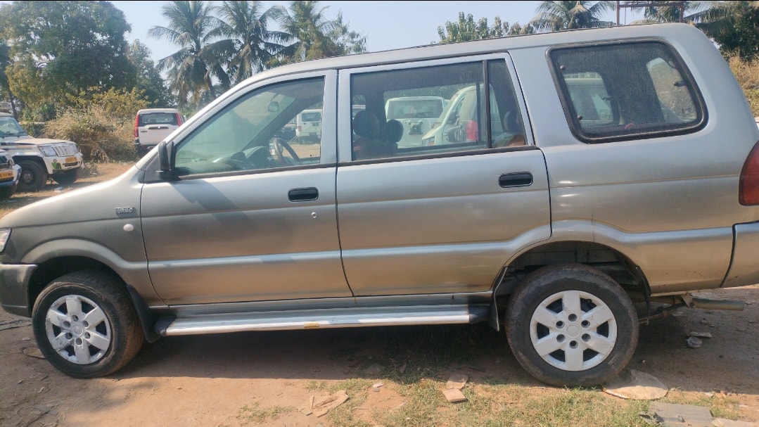 Used 2009 Chevrolet Tavera Used 2009 Chevrolet Tavera