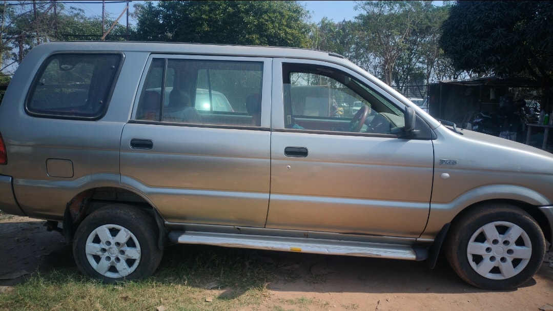 Used 2009 Chevrolet Tavera Used 2009 Chevrolet Tavera