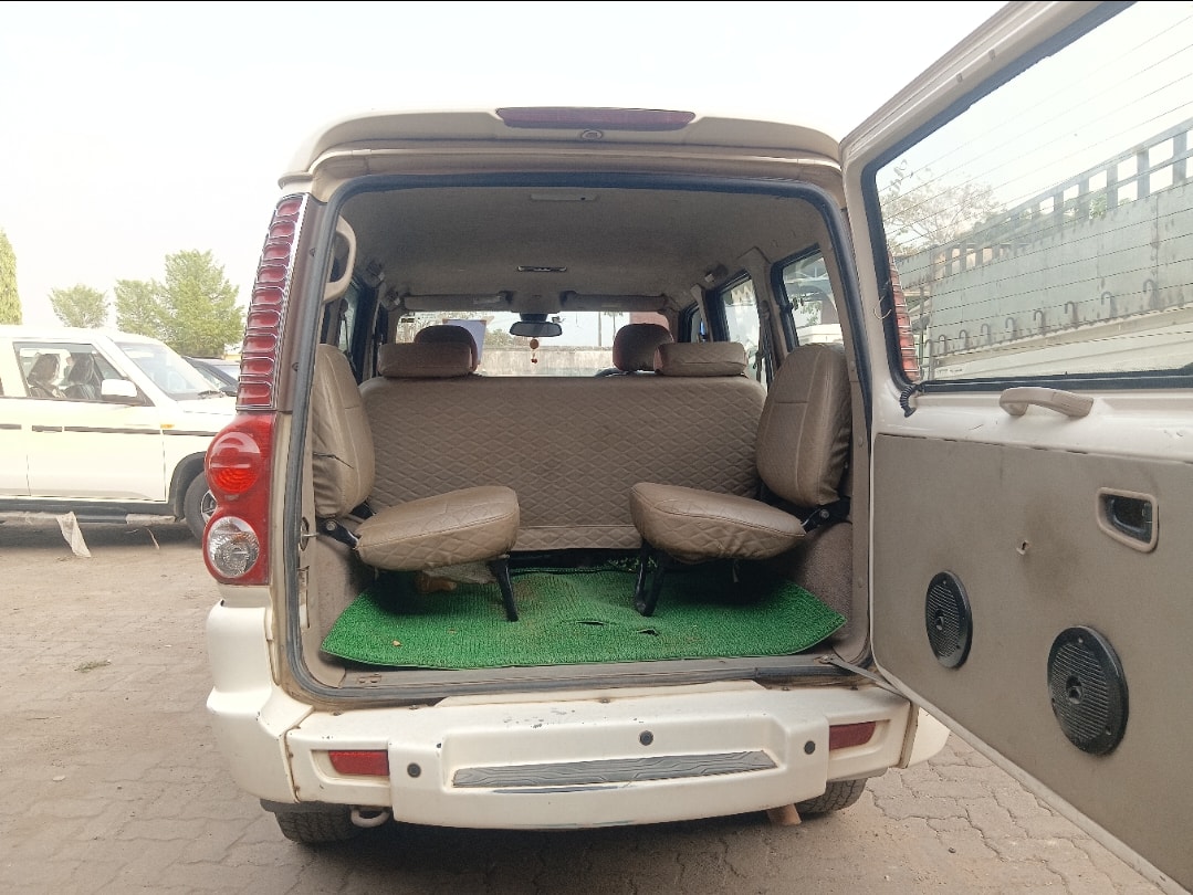 Scorpio image 10 Scorpio image 10