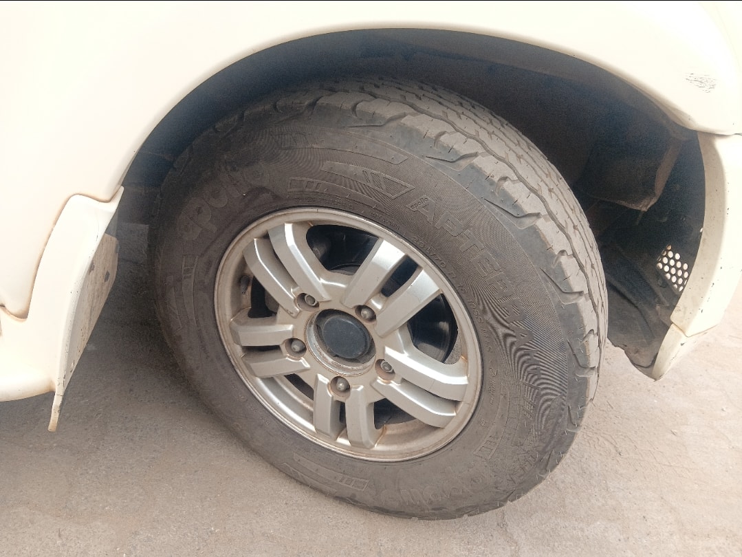 Scorpio image 9 Scorpio image 9