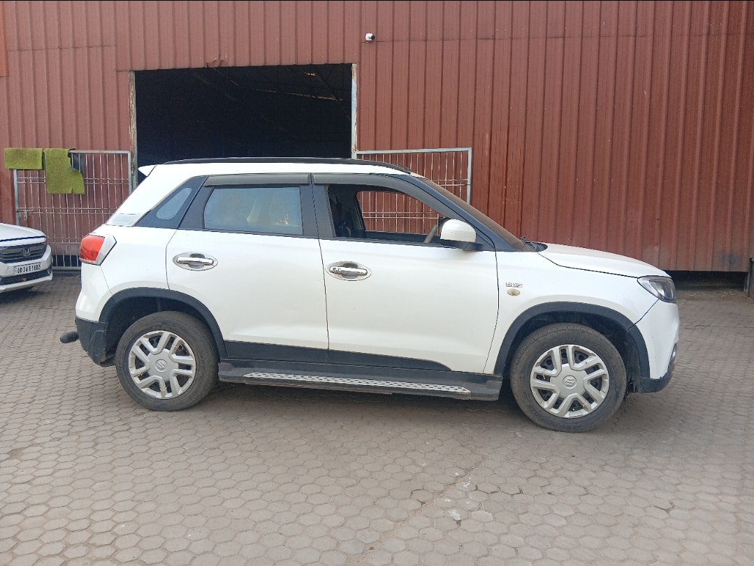 Used 2017 Maruti Suzuki Vitara Brezza Used 2017 Maruti Suzuki Vitara Brezza