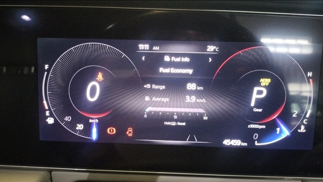 XUV700 image 11 XUV700 image 11