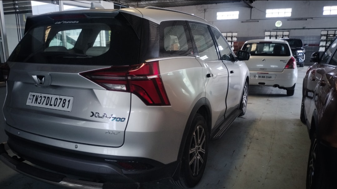 XUV700 image 5 XUV700 image 5