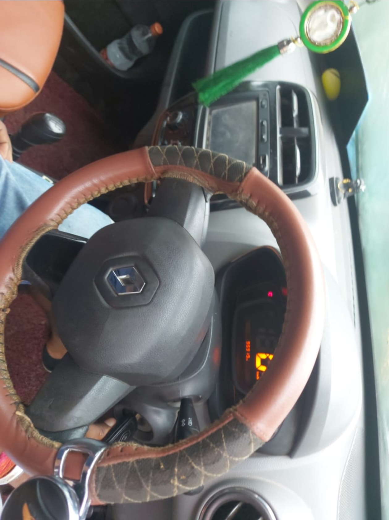 Kwid image 7 Kwid image 7