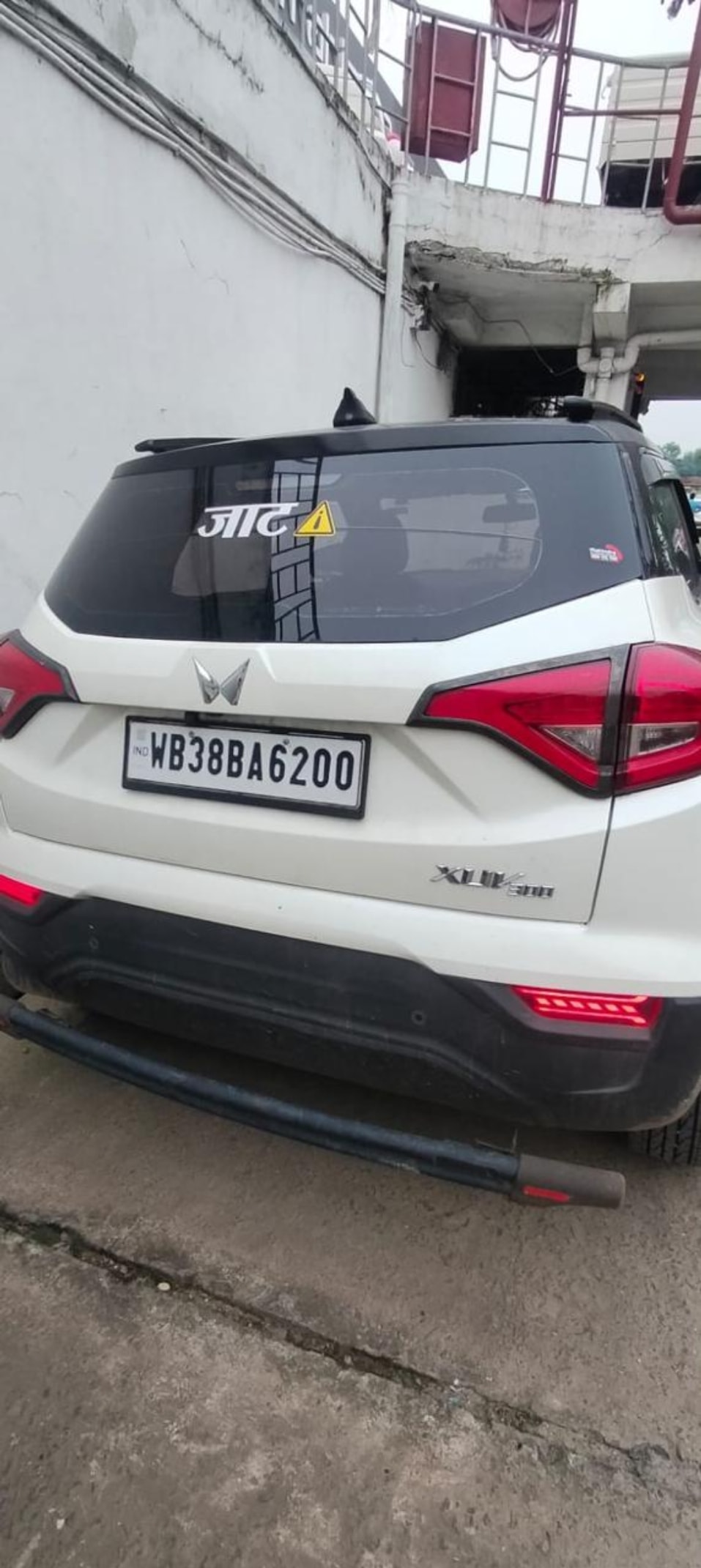 Used 2022 Mahindra XUV300 Used 2022 Mahindra XUV300