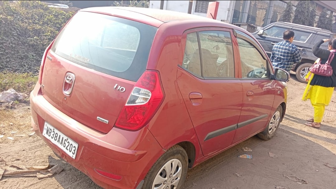 i10 image 3 i10 image 3