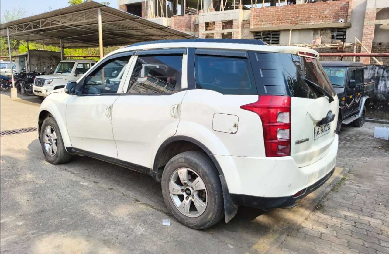 XUV500 image 2 XUV500 image 2