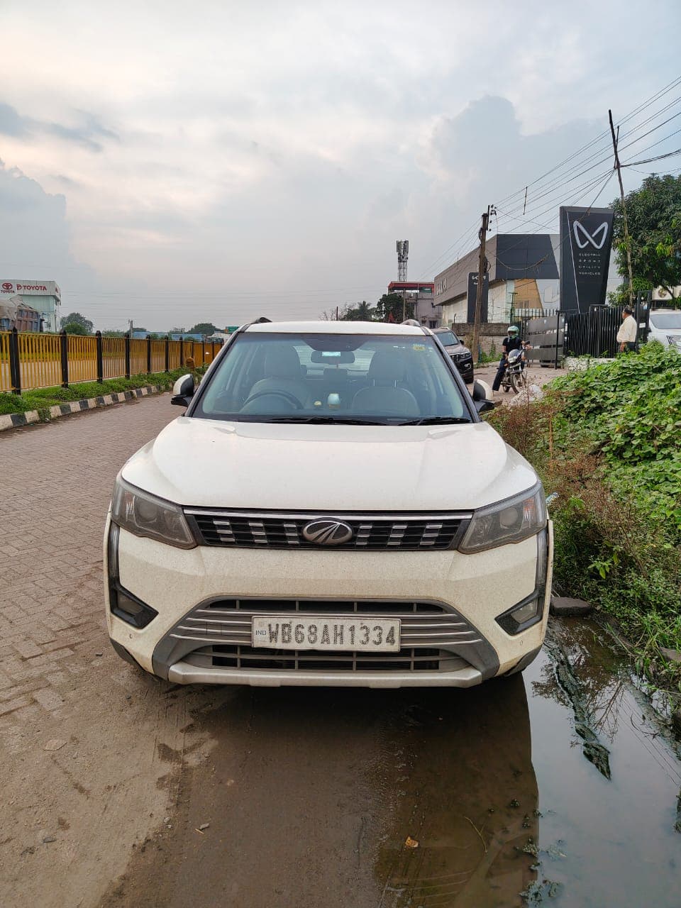 2021 महिंद्रा एक्सयूवी300 W8 Diesel BS IV 2021 महिंद्रा एक्सयूवी300 W8 Diesel BS IV