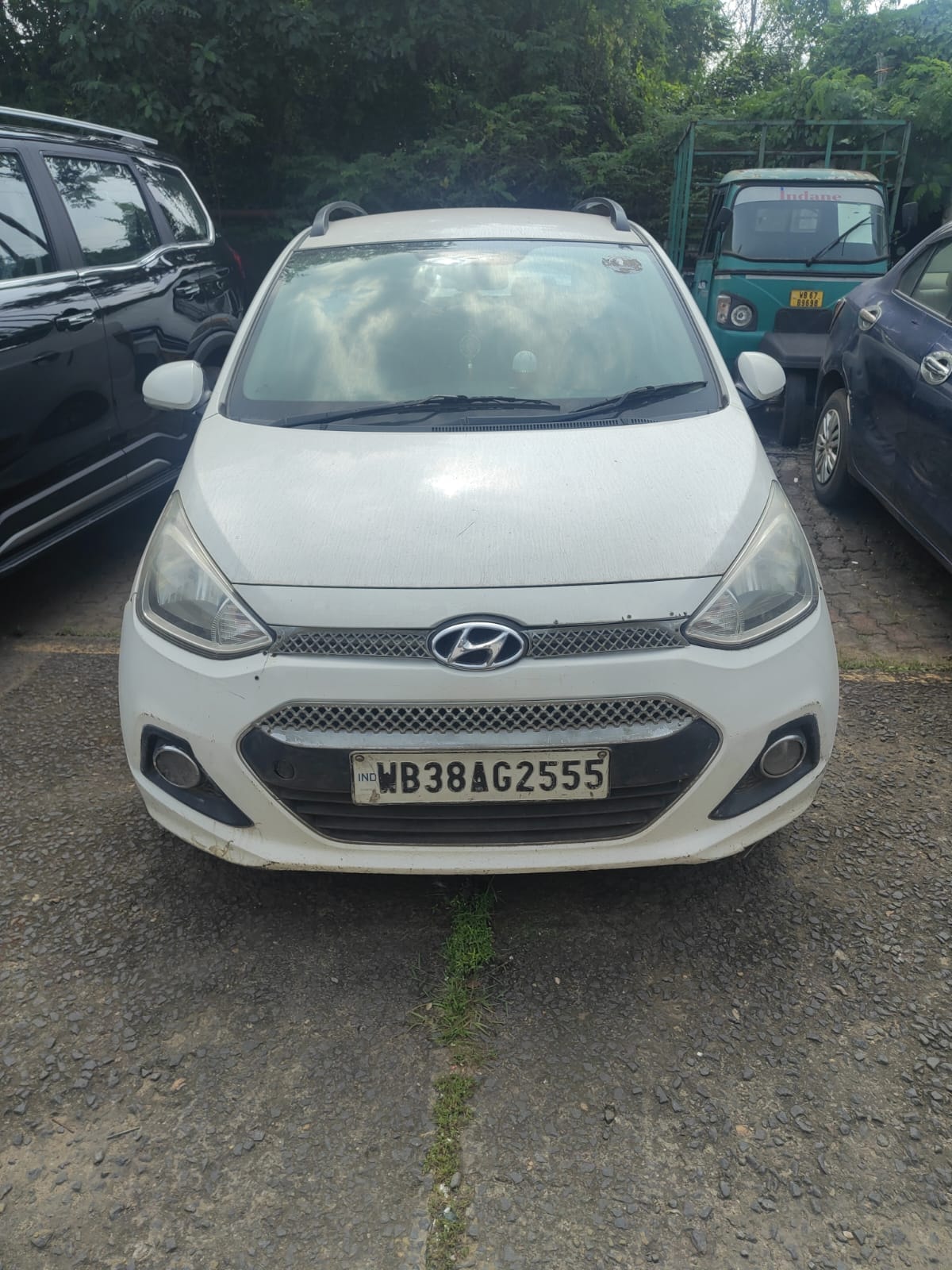 Xcent image 1 Xcent image 1