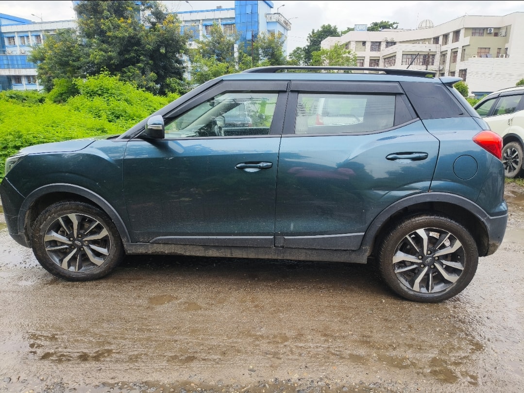 Used 2020 Mahindra XUV300 Used 2020 Mahindra XUV300