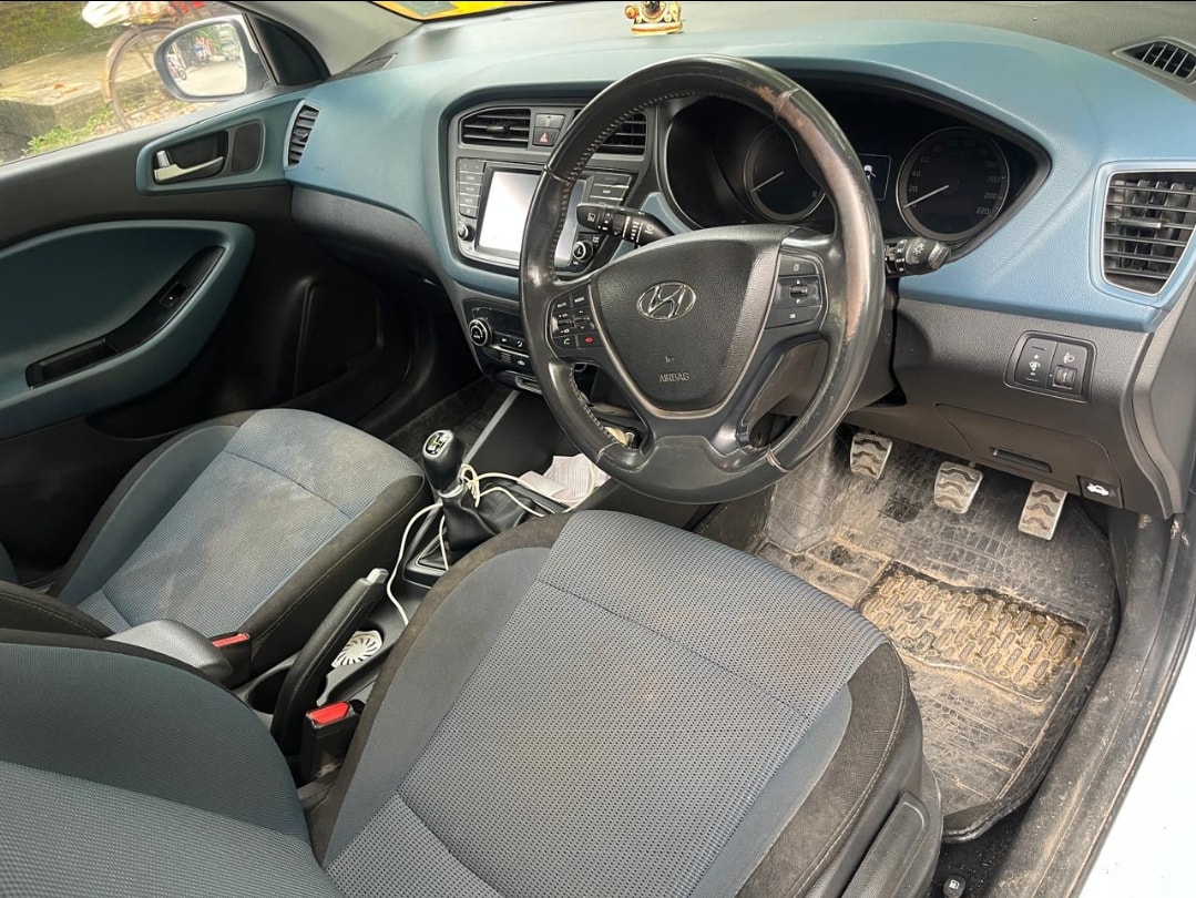 Used 2015 Hyundai i20 Active Used 2015 Hyundai i20 Active