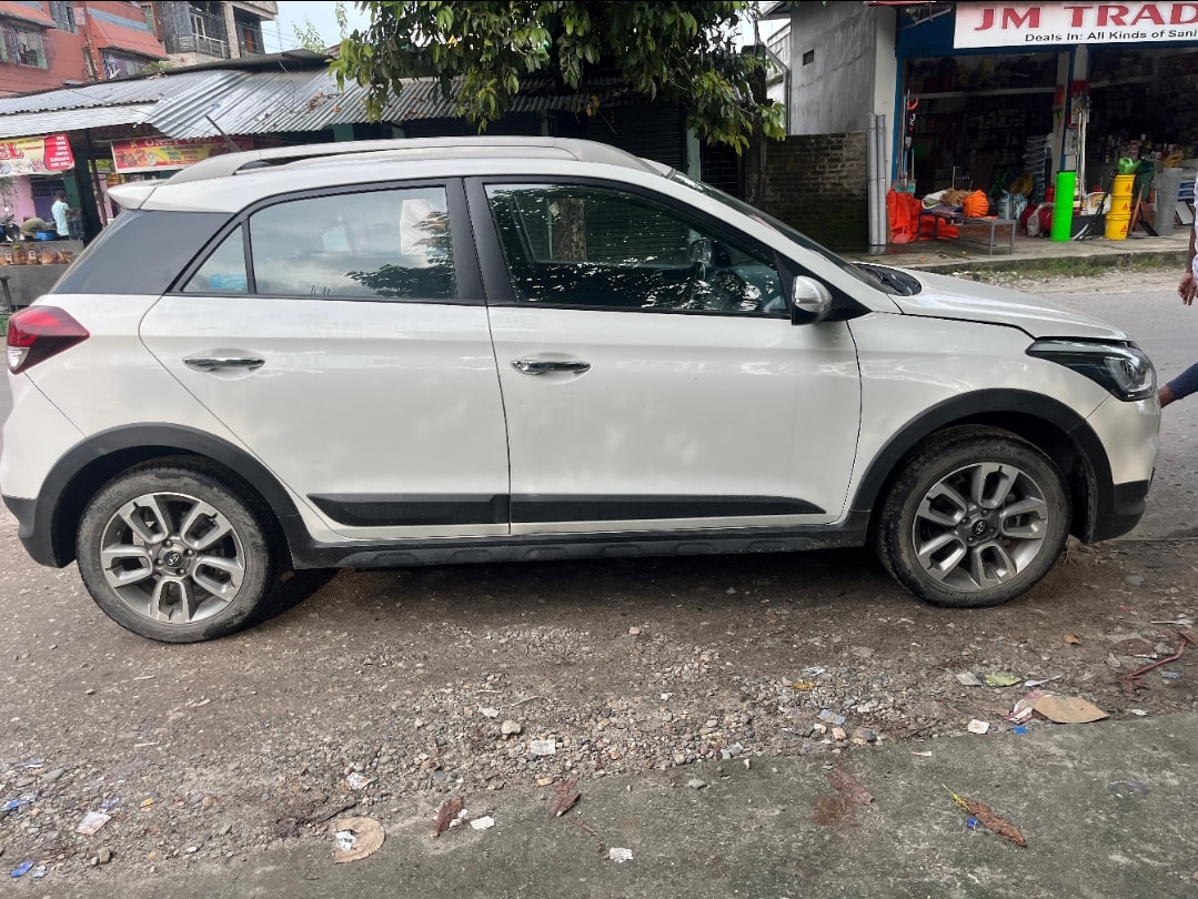 Used 2015 Hyundai i20 Active Used 2015 Hyundai i20 Active