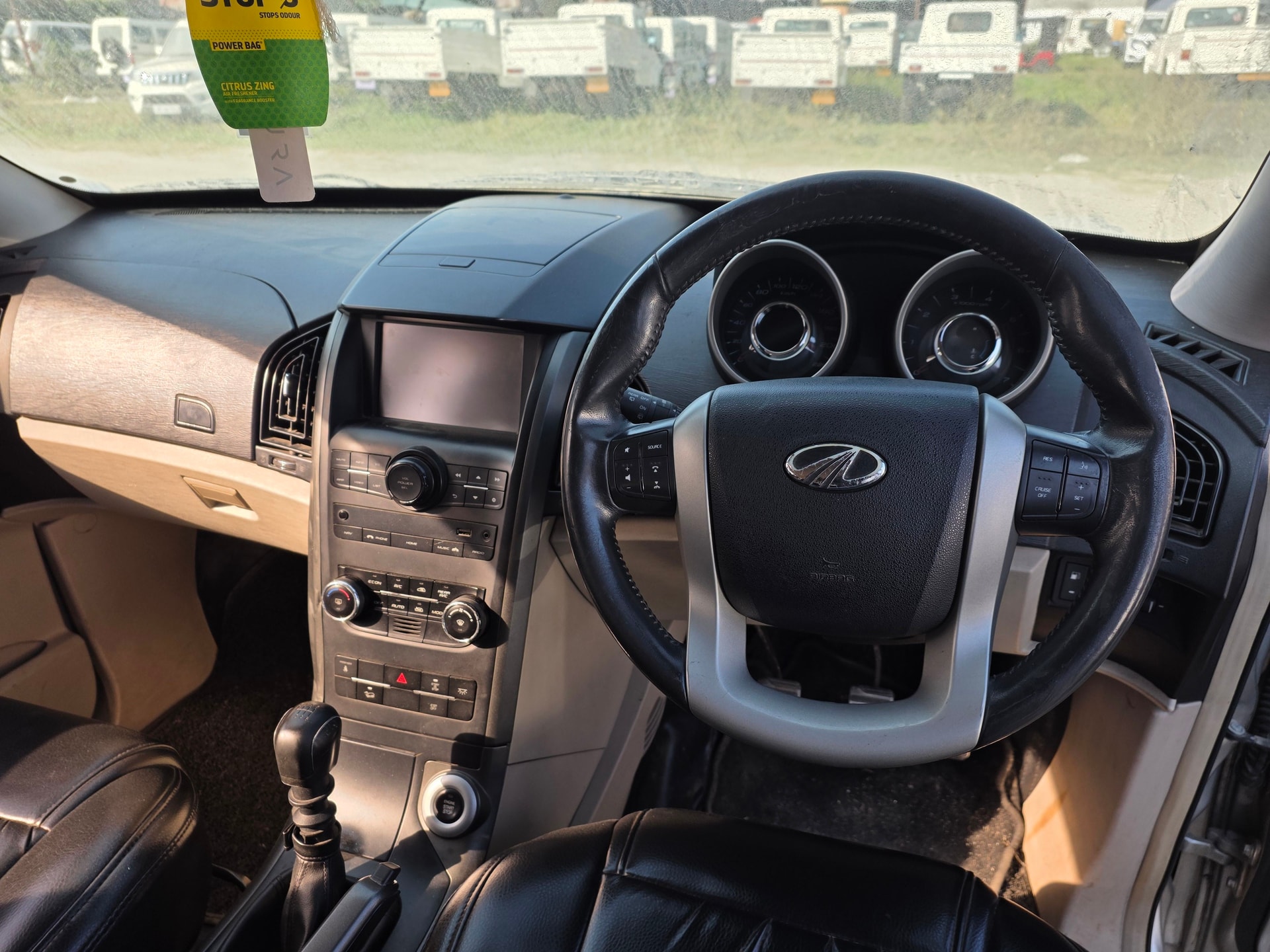 Used 2017 Mahindra XUV500 Used 2017 Mahindra XUV500