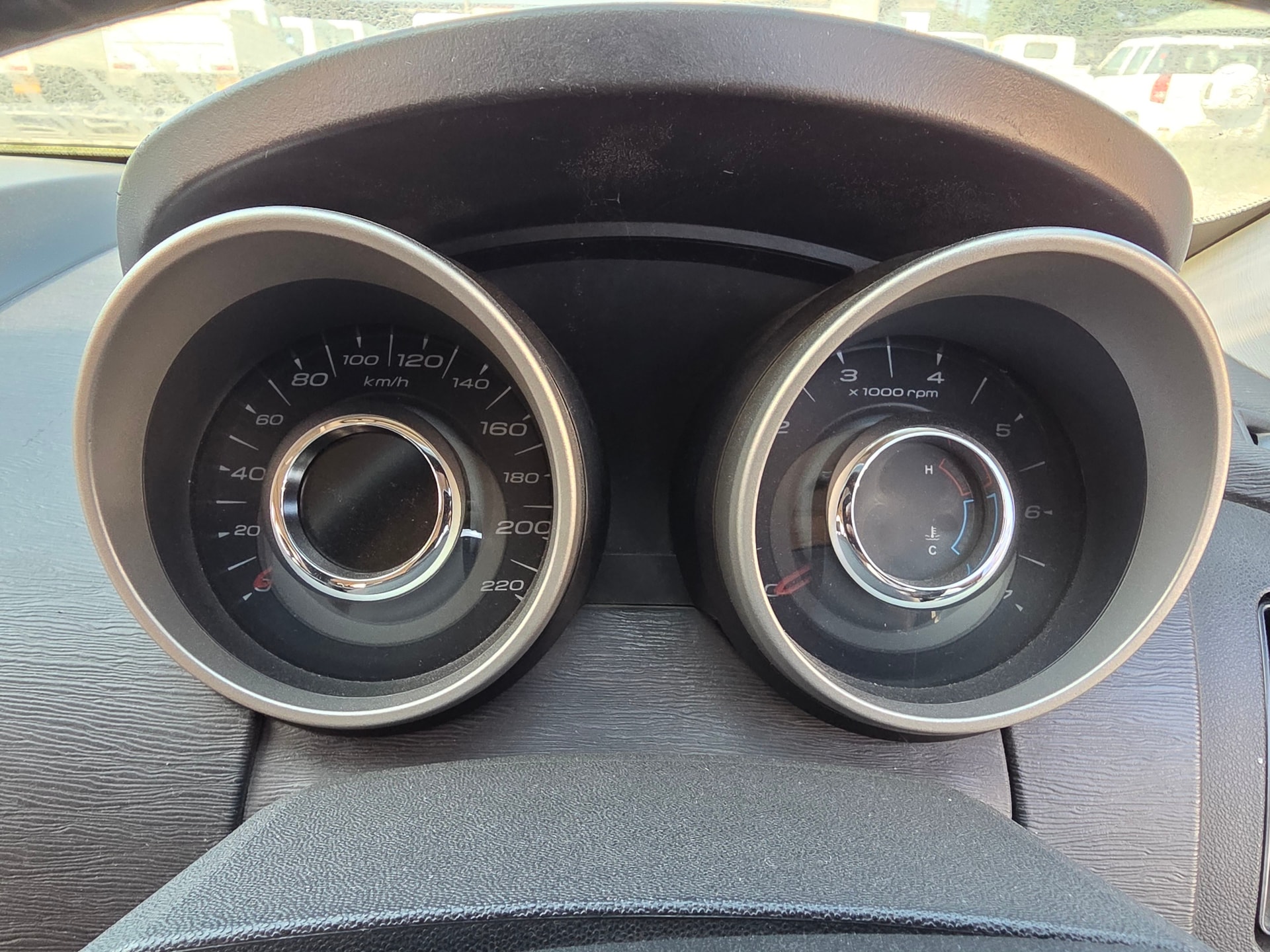 Used 2017 Mahindra XUV500 Used 2017 Mahindra XUV500