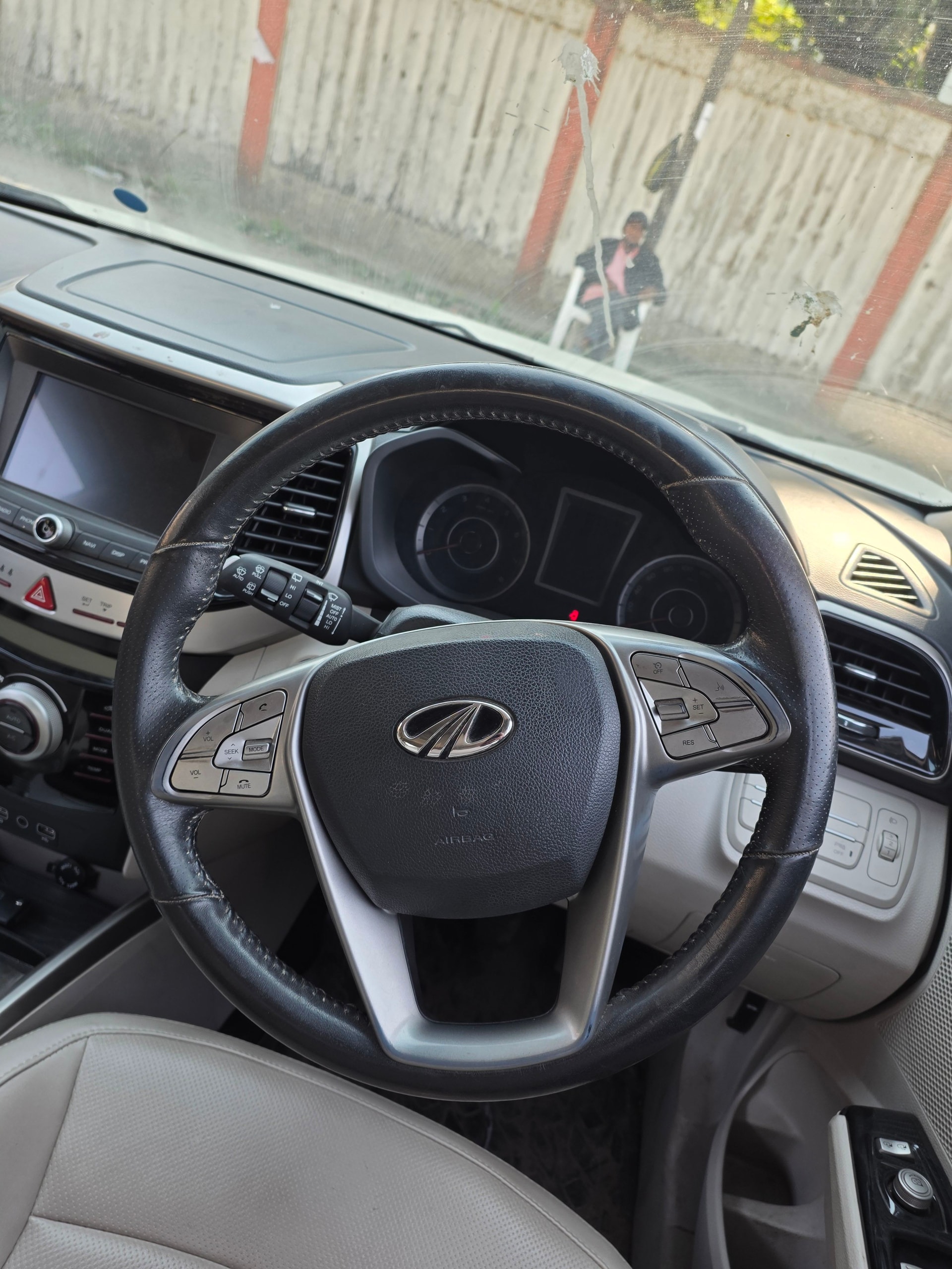 Used 2021 Mahindra XUV300 Used 2021 Mahindra XUV300