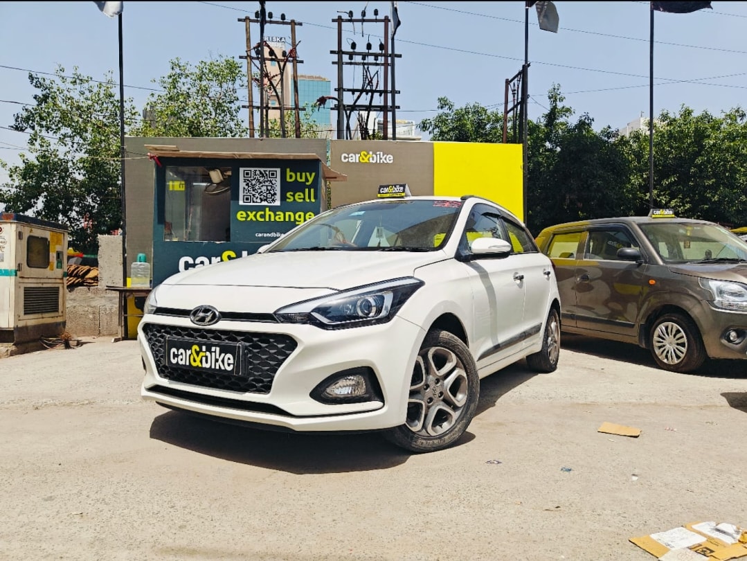 i20 Active image 8 i20 Active image 8