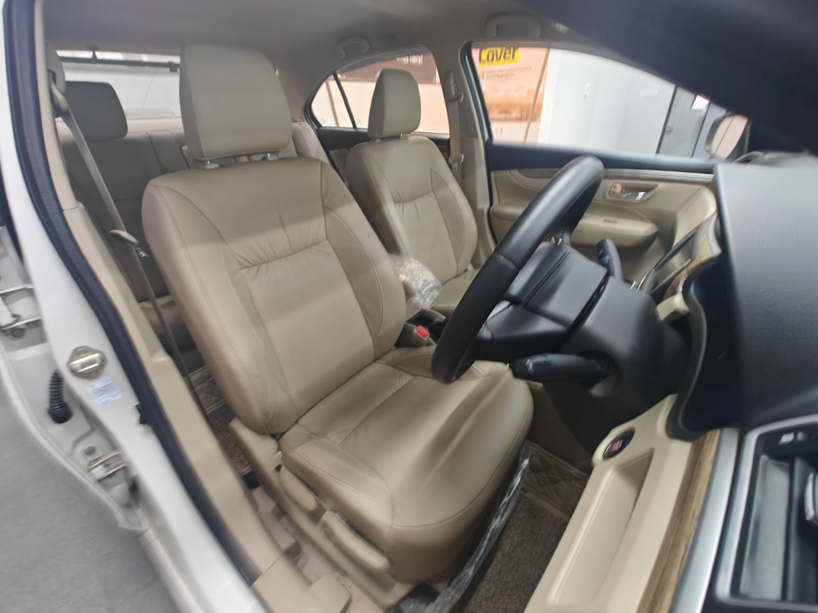 Ciaz image 14 Ciaz image 14