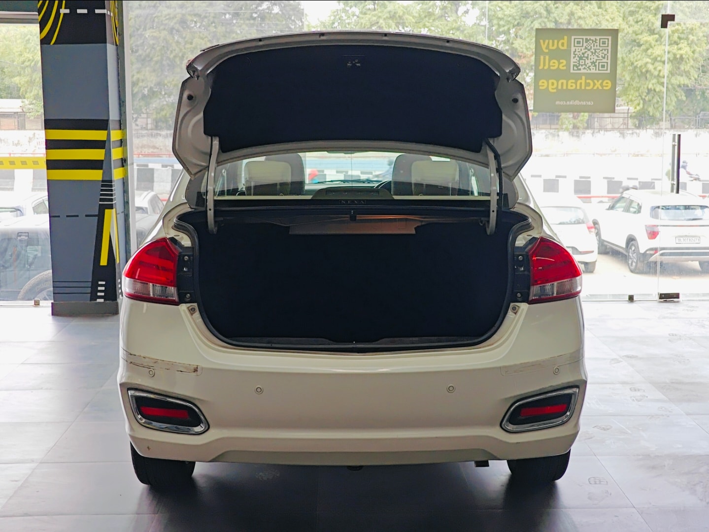 Ciaz image 10 Ciaz image 10