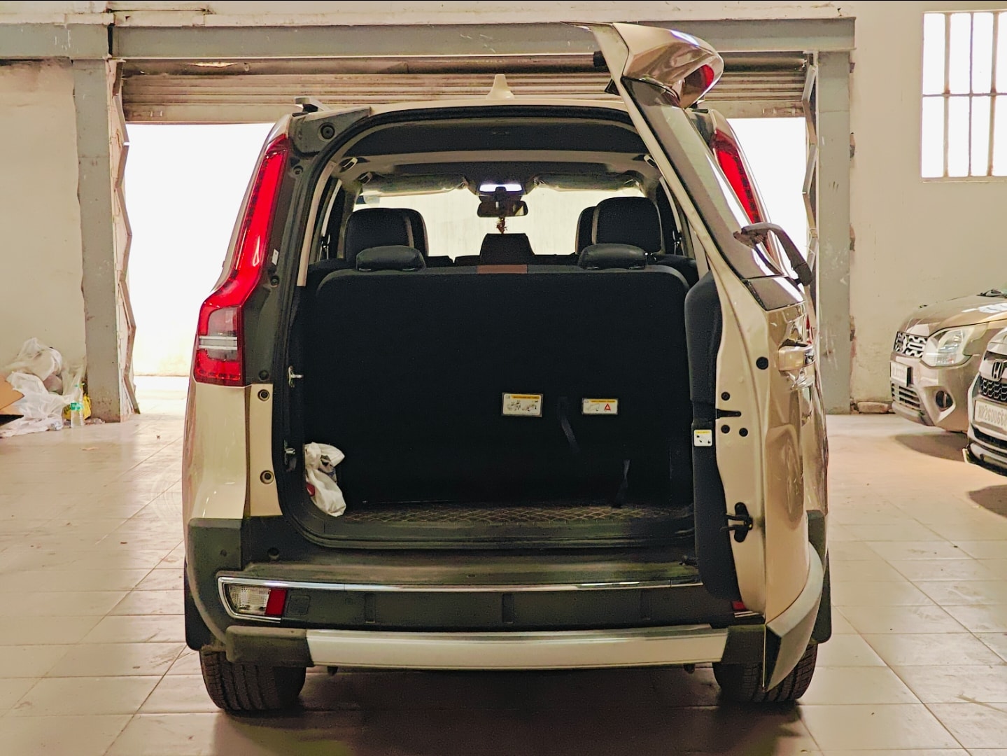 Scorpio-N image 10 Scorpio-N image 10