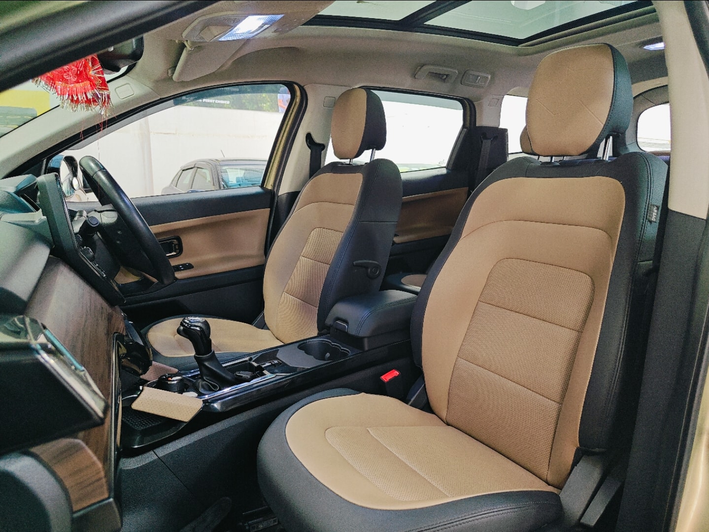 Safari image 14 Safari image 14