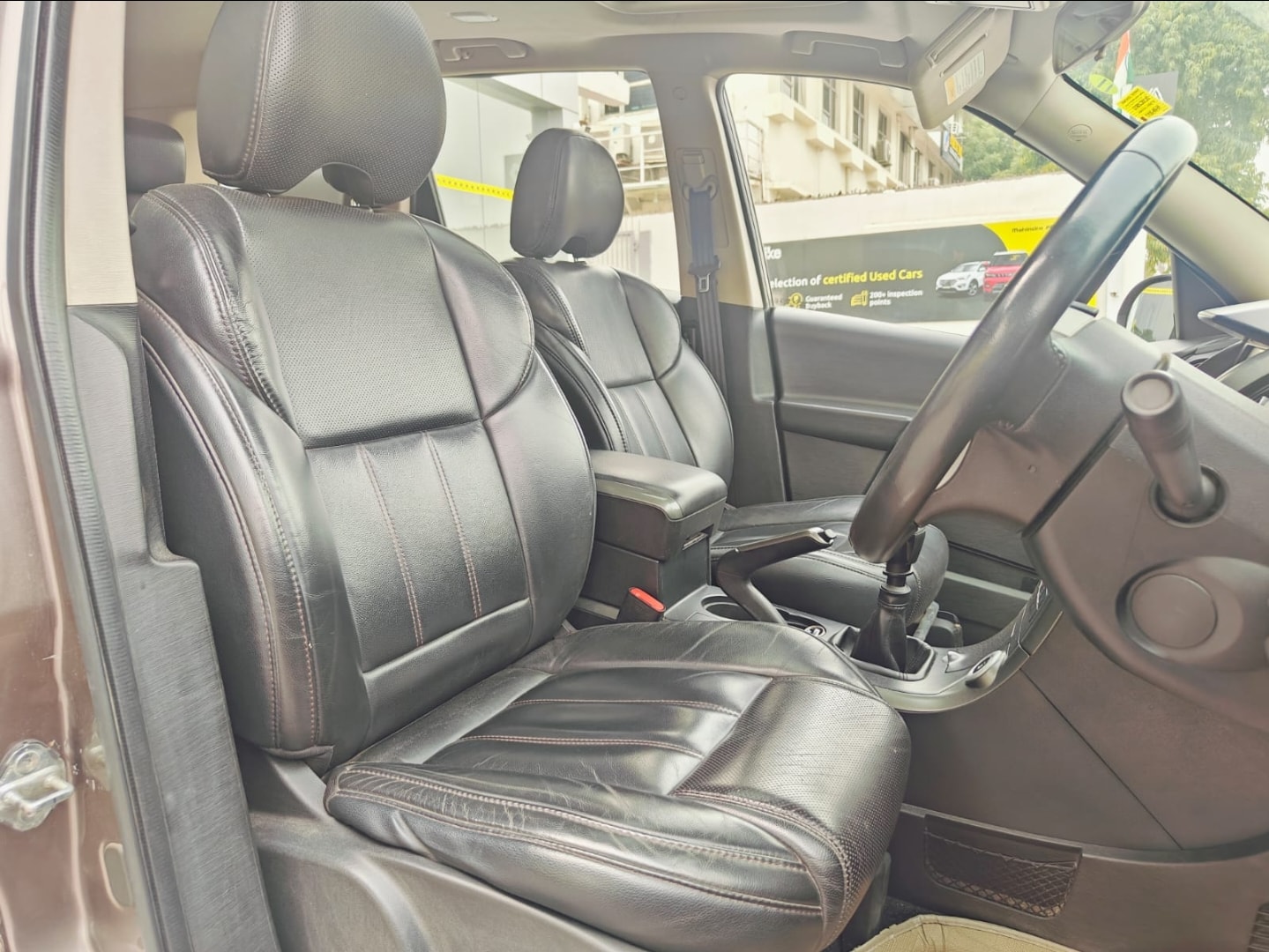 XUV500 image 16 XUV500 image 16