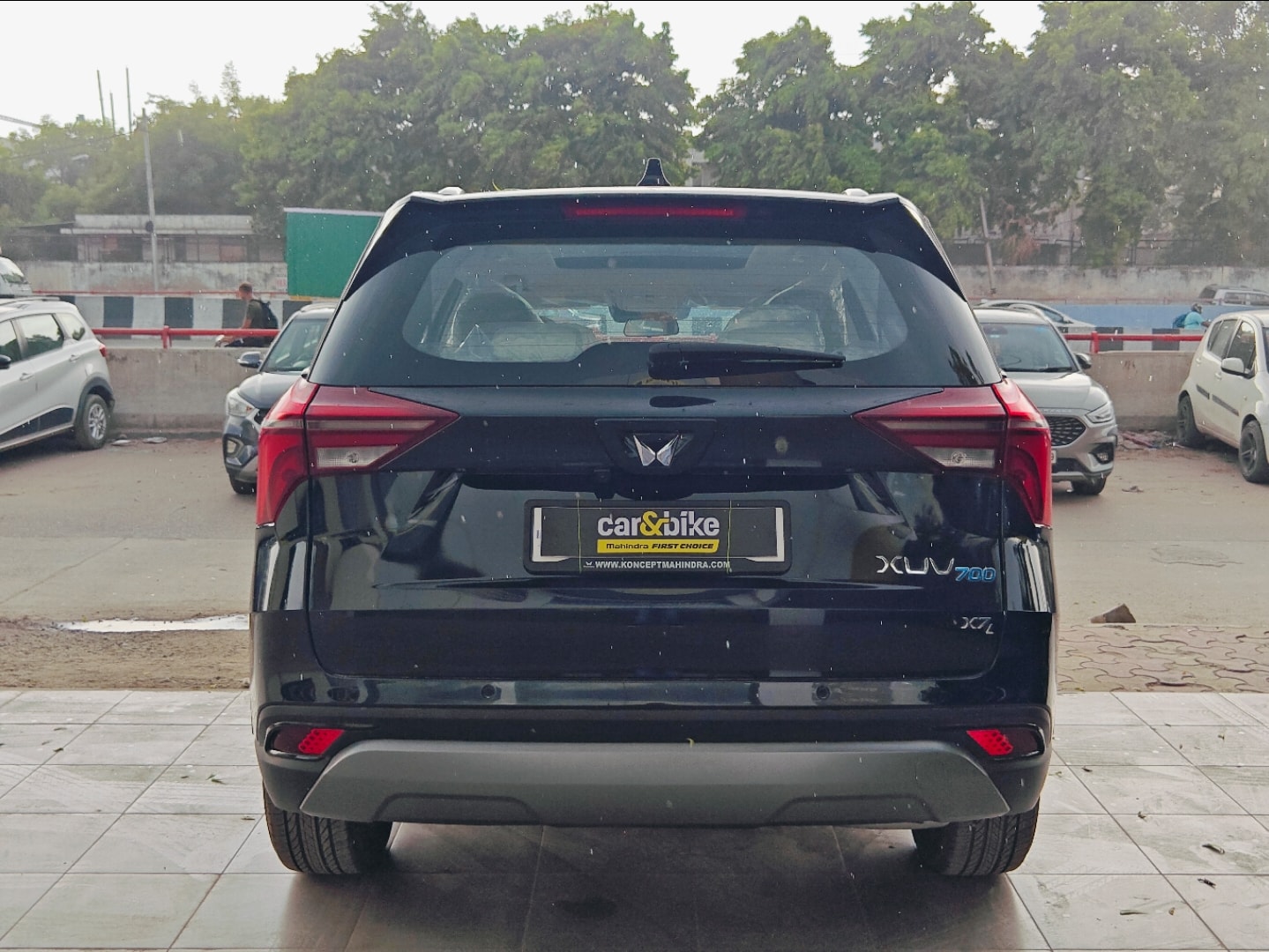 XUV700 image 3 XUV700 image 3